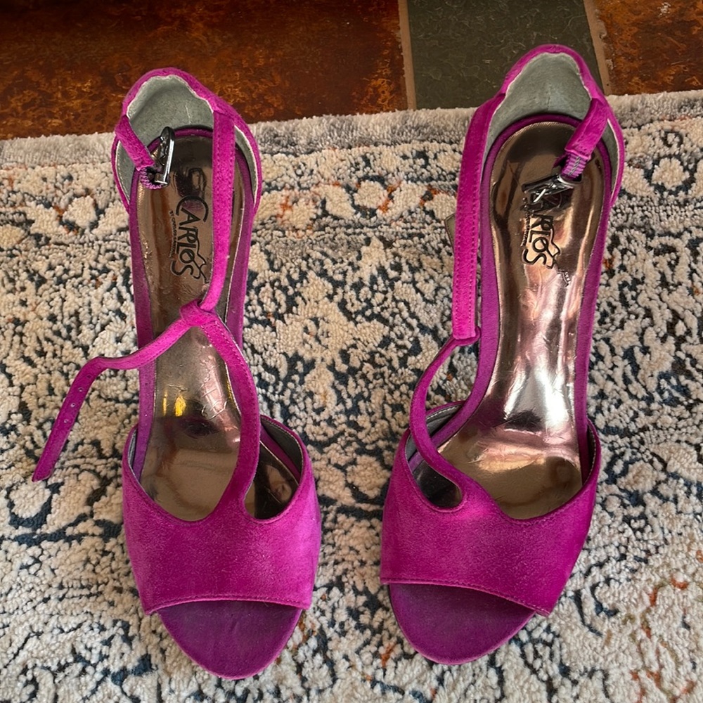 Carlos magenta peep toe heels